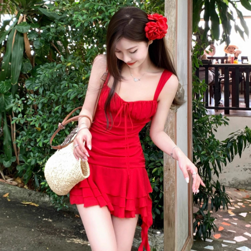 American Sweet Hot Girl Pure Desire Red Dress Female Spring and Summer Small Sexy Resort Style Suspender Cake Skirt
