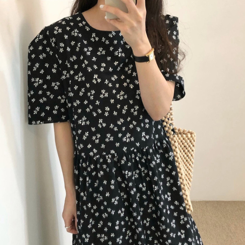 Korean chic summer French retro round neck pleated stitching ruffle design loose floral dress long skirt