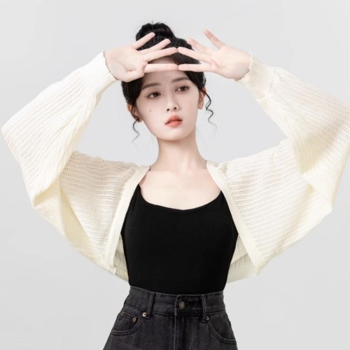 Apricot hollow long-sleeved knitted cardigan for women summer 2024 new sun protection blouse with suspenders and short waistcoat top