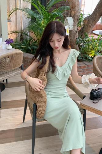 Real shot ~ French low-neck ruffle dress 2024 summer temperament slim reversible long skirt