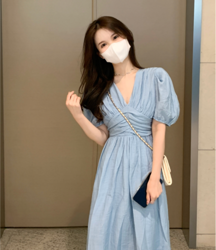 Real shot!  French V-neck puff sleeve dress, gentle temperament, waist slimming long skirt for women