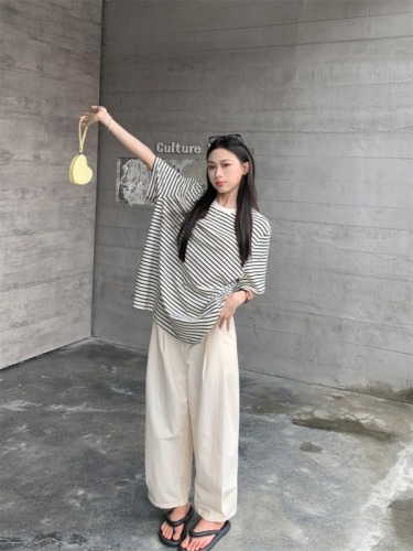 Real shot 50295 basic simple loose round neck striped T-shirt + 50296 nine-point casual pants wide-leg pants for women