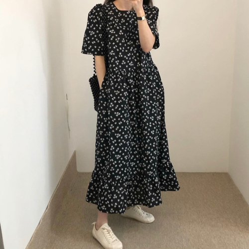 Korean chic summer French retro round neck pleated stitching ruffle design loose floral dress long skirt