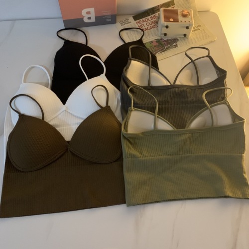 Real shots of Korean style fixed cup padded tops, sexy bras, small straps, seamless vest underwear