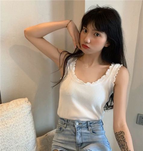 Summer inner vest French suspender top for women white design niche knitted bottoming shirt for outer wear ins 2-piece set
