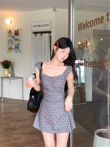Real shot of sweet and girly polka-dot sleeveless waist slimming short dress for women
