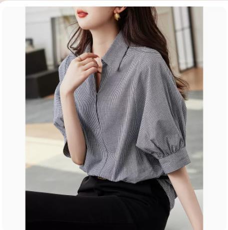 Retro short-sleeved shirt women's new lapel commuting temperament age-reducing top small shirt plaid