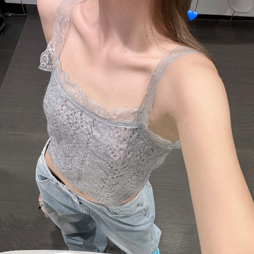 Complete three standards ~ 2024 summer new style knitted gray gentle lace suspender knitted top vest T-shirt top