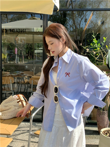 Korean versatile bow embroidered long-sleeved striped shirt