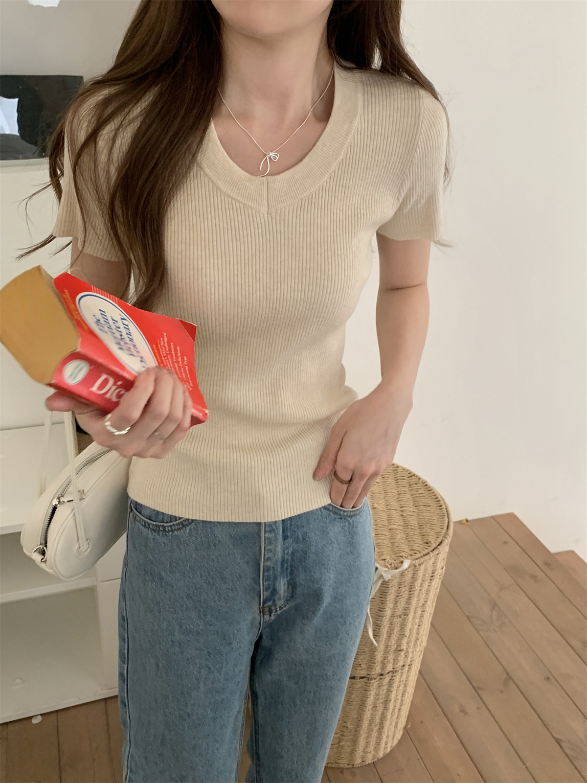 實拍 夏季韓版修身v領氣質純色簡約百搭安迪絨針織短袖上衣女