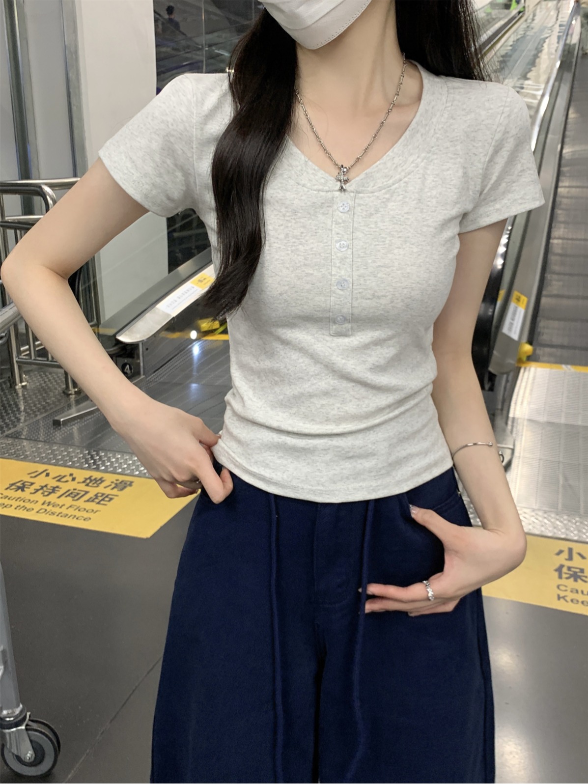 實拍 夏季韓版修身正肩bm紐扣百搭簡約純色純棉短袖T恤上衣