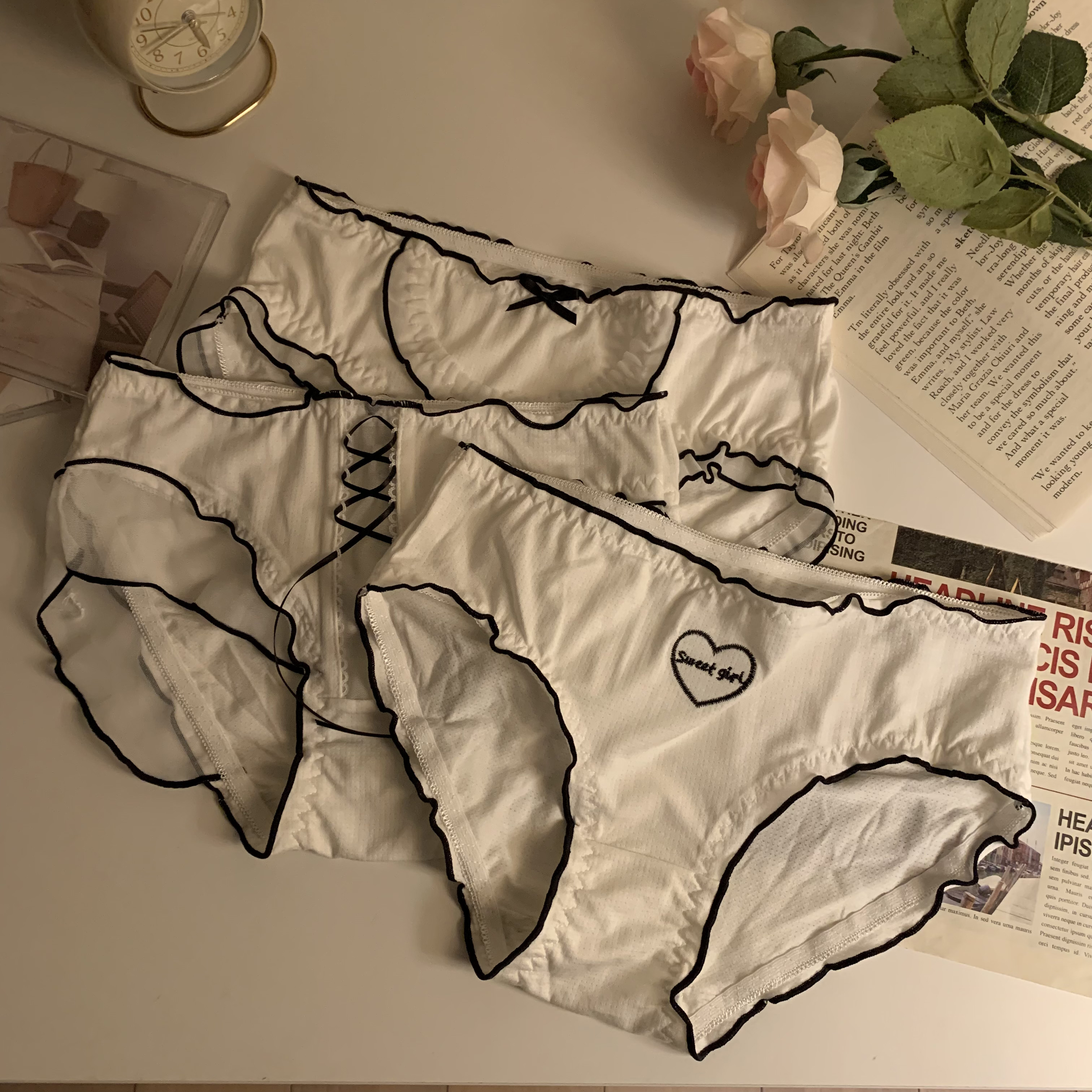 Real shot of white underwear for women Japanese style sexy bow pure cotton breathable briefs 3 pack