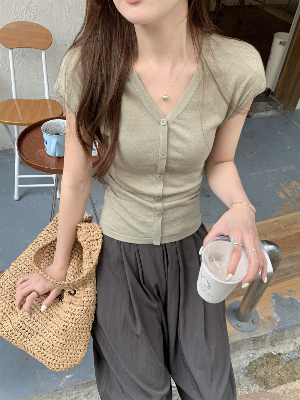 實拍 夏季韓版氣質v領修身單排扣開衫顯瘦6羊毛針織上衣