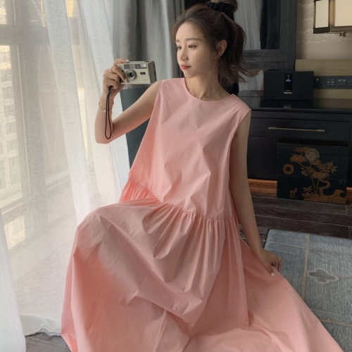 粉色甜美无袖宽松连衣裙2024新款优雅韩版减龄小个子洋气温柔风女