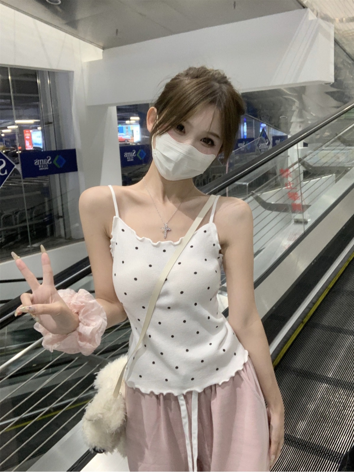 實拍 夏季韓版修身純欲木耳邊波點減齡吊帶針織背心上衣