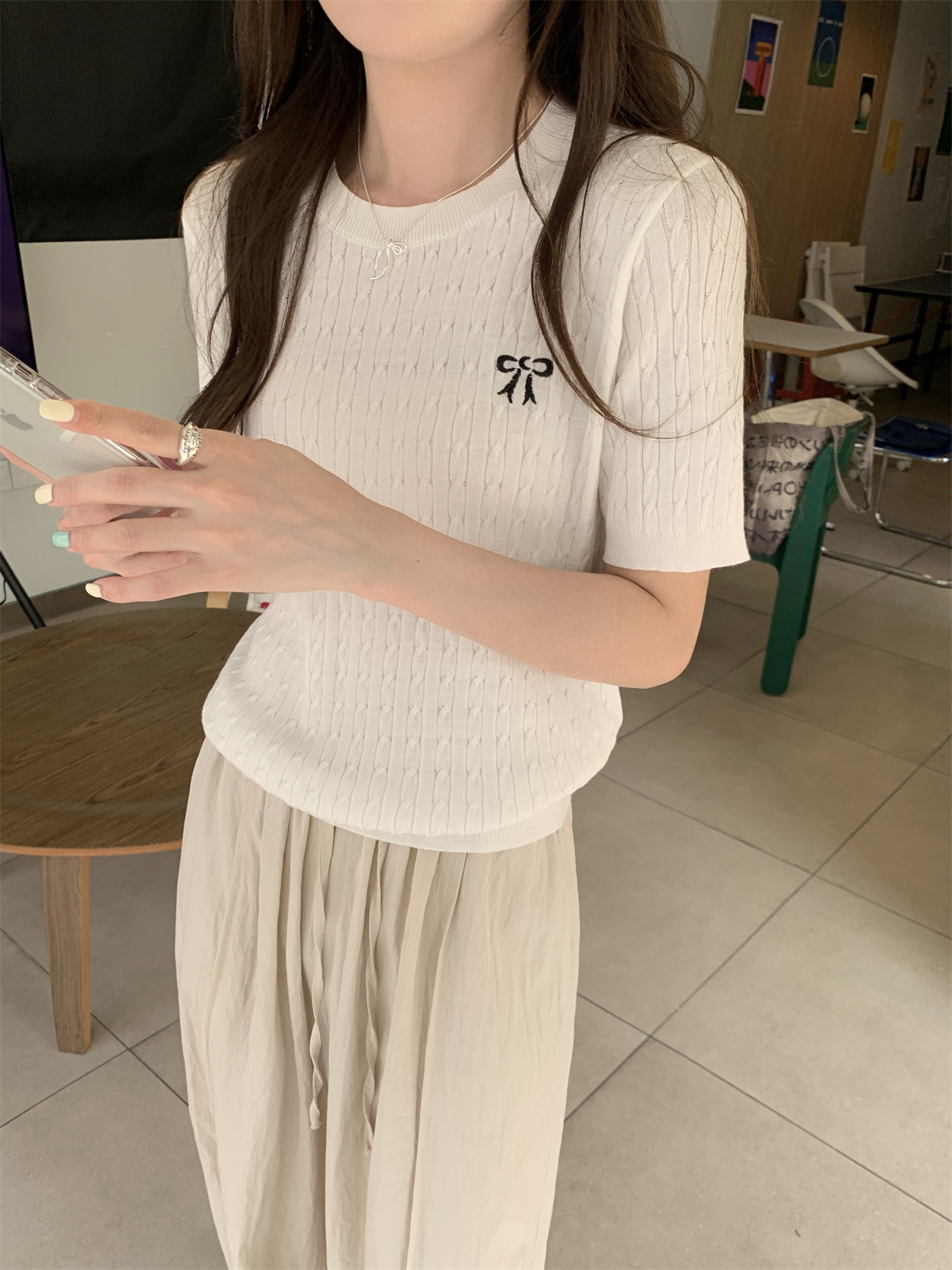 實拍 夏季韓版氣質蝴蝶結刺繡麻花設計感輕薄針織短袖上衣女