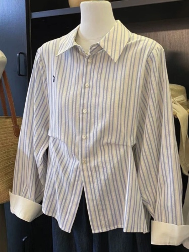 Casual striped shirt women's new Dongdaemun early autumn pleated design shirt small fresh blue top