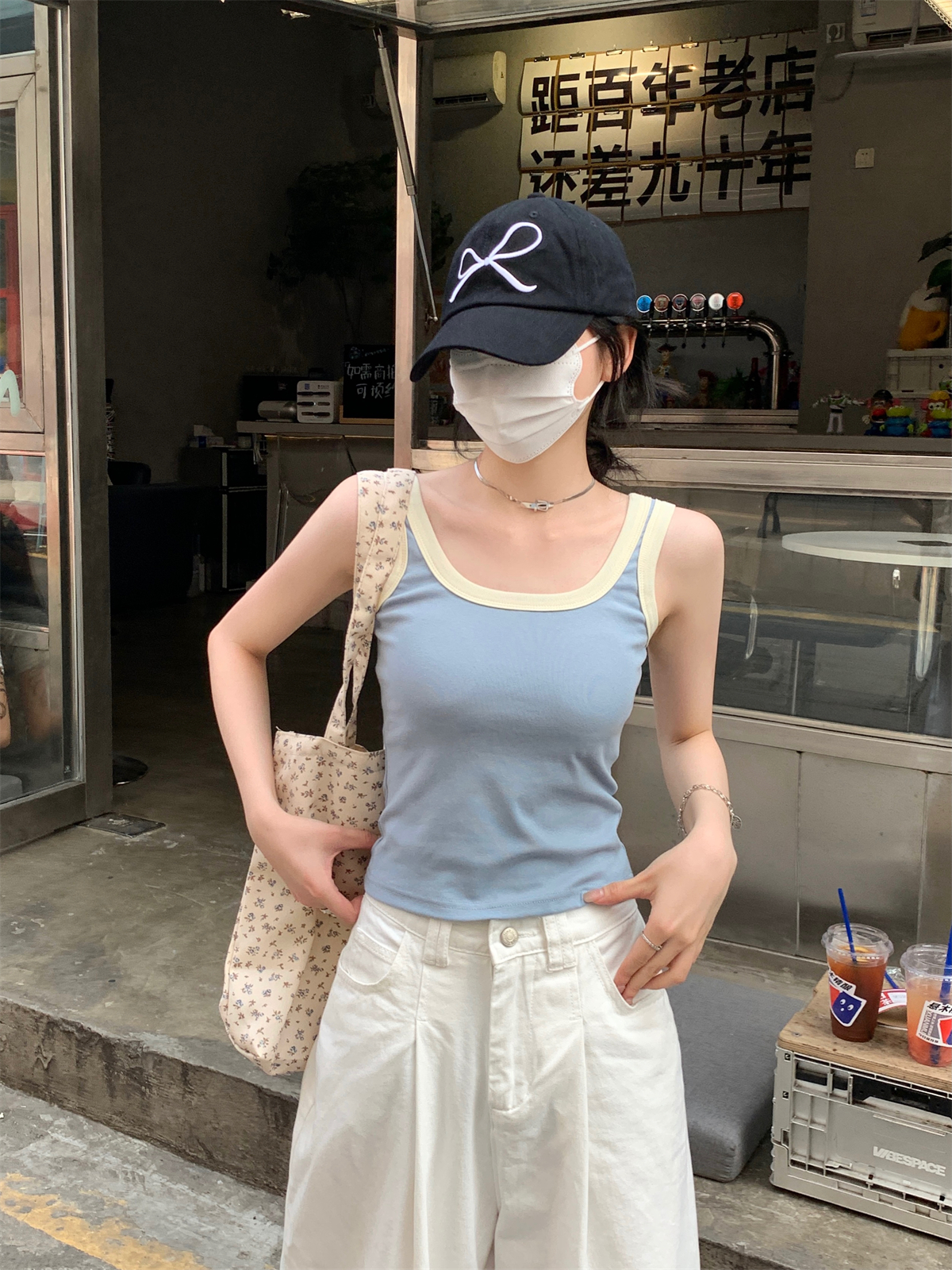 Actual shot of summer Korean style slim square collar contrasting color chest pad slimming versatile vest T-shirt top for women