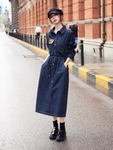 Spring new style loose and slim mid-length women's fashionable embroidered drawstring long-sleeved denim dress