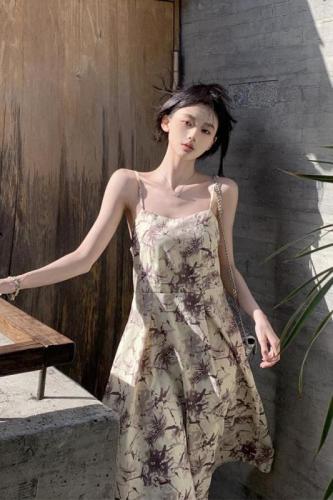 Real shot of new Chinese style suspender dress with waist, elegant and high-end sleeveless vest skirt for women