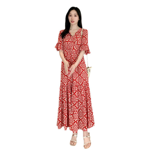 2024 new summer style irregular sister outfit fat sister long skirt slim bell sleeve holiday floral dress for women