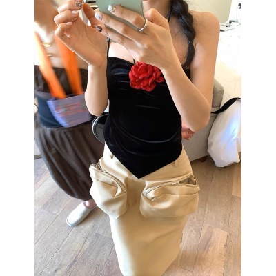 French romantic hot girl flower tube top for women early spring 2024 new sexy slim outer short top