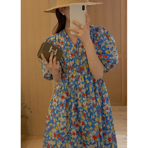 Summer V-neck floral dress, Korean style loose dress for fat girls, internet celebrity cover belly, slimming A-line skirt