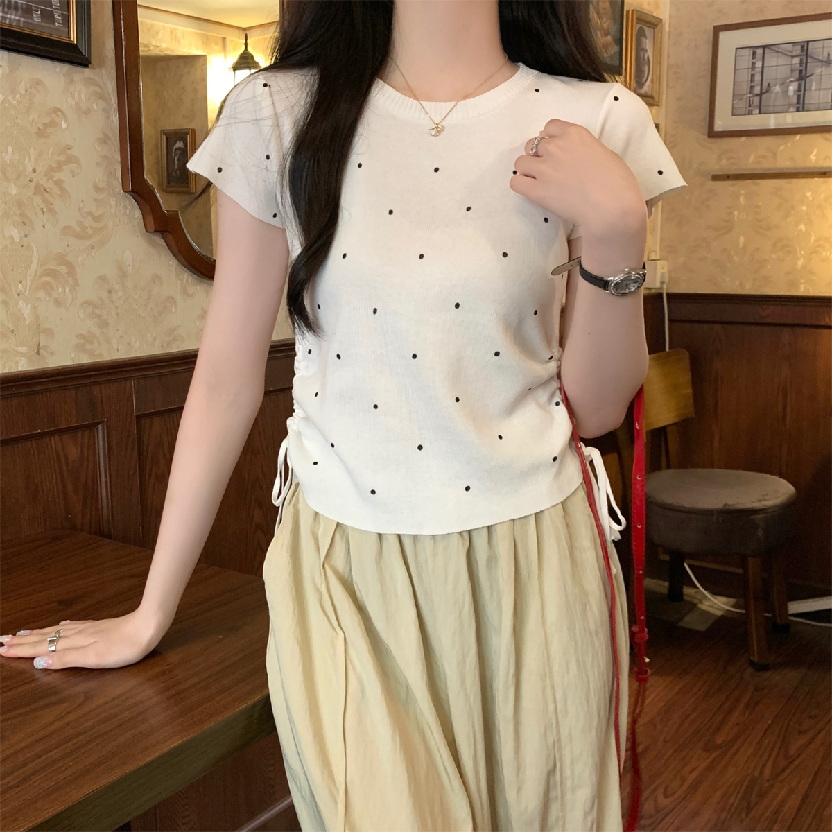 Real shot of summer Korean style round neck polka dot drawstring knitted short-sleeved top with age-reducing design
