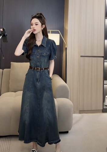 Xiaoqiaowu Customized Hong Kong Style Retro Lapel Denim Dress 2024 Temperament Waist Slimming Over the Knee Long Skirt