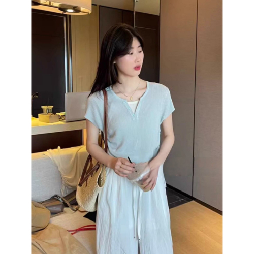 2024 summer knitted temperament fake two-piece color-blocked drawstring strap short niche tops with a high-end feel for slimming women