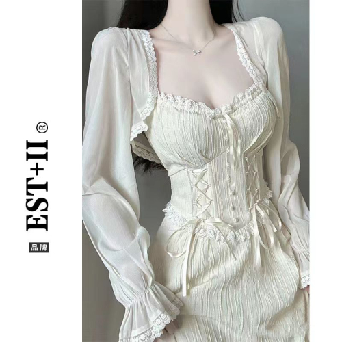 Summer tea break French fairy dress seaside vacation high-end suspender dress royal lady fragrance suit