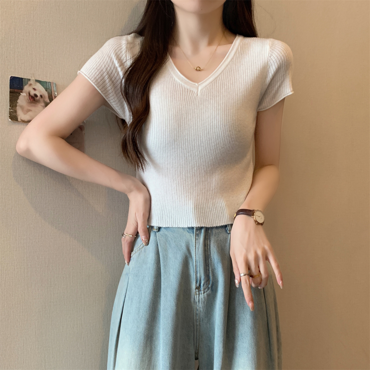 Actual shot of summer Korean style slim fit v-neck simple and versatile lightweight 6 wool short knitted short-sleeved top
