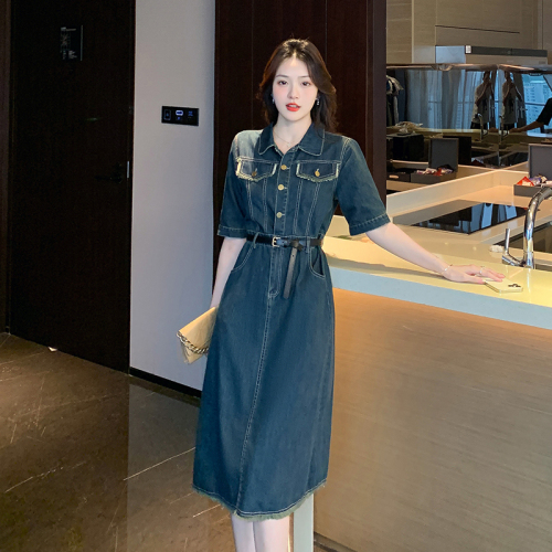 Summer style new simple, fashionable and personalized denim dress with lapel and waist, slimming