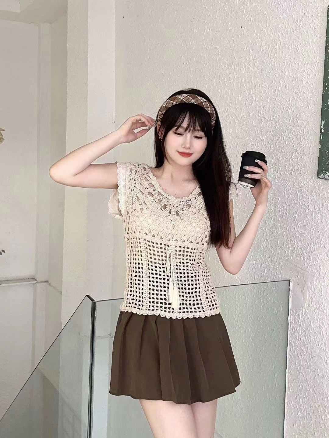 2024 summer new Korean style crochet empty lace fungus top loose sleeveless waistcoat vest for women
