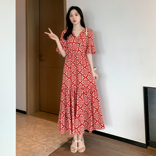 2024 new summer style irregular sister outfit fat sister long skirt slim bell sleeve holiday floral dress for women