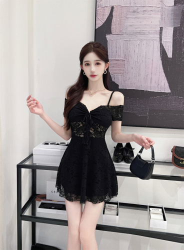 Real shot of pure lust lace stitching suspender v-neck sexy low-cut waist slimming see-through dress for women