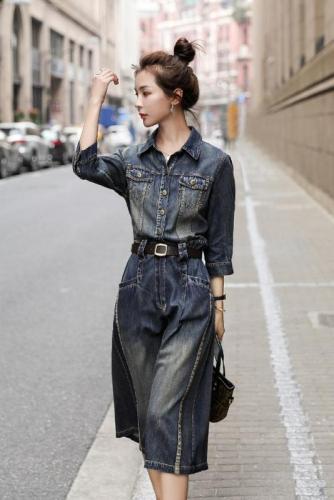 Early spring denim dress for women, spring and autumn new style European fashionable temperament, waist slimming, high-end shirt dress