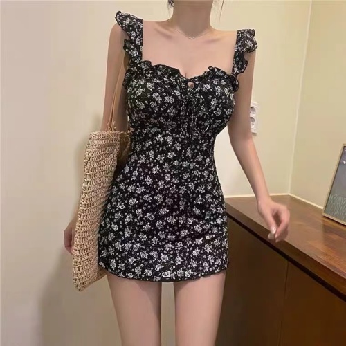 Black floral small flying sleeve suspender dress for women summer new sexy temperament waist bag hip hot girl long