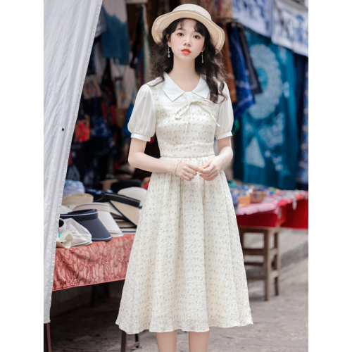 No less than 137 real shot gentle and sweet fake two piece floral dress little fairy dress