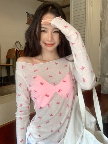 Actual shot of Sweet Trap Korean style thin one-shoulder long-sleeved women's see-through bottoming shirt T-shirt top