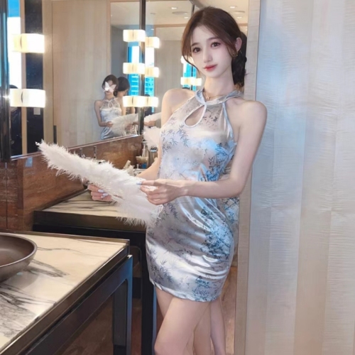 Real shot of new Chinese-style slit dress for women in summer slim-fitting short national style improved cheongsam skirt
