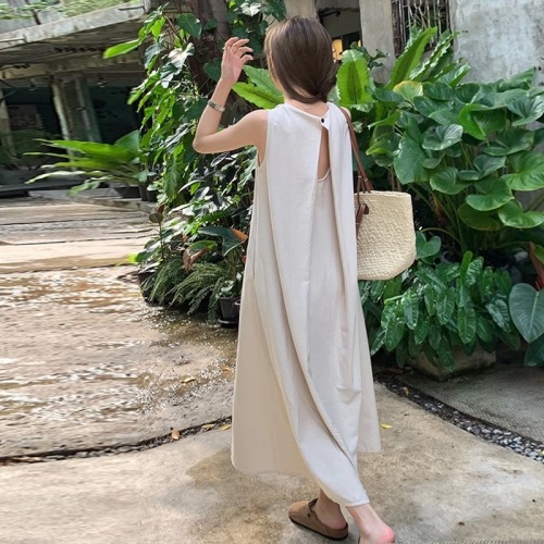 Korean chic minimalist niche round neck open back design loose sleeveless large swing dress long skirt for women