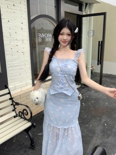 Actual shot of Xianyu Begonia French suit for women summer new style small flying sleeve sweet waist top two-piece set