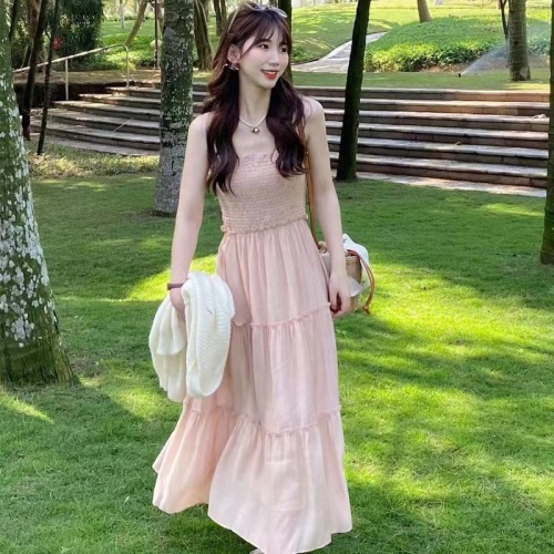 French suspender dress women's summer 2024 new temperament goddess style gentle style slimming long skirt fairy style