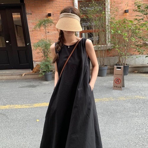 Korean chic minimalist niche round neck open back design loose sleeveless large swing dress long skirt for women