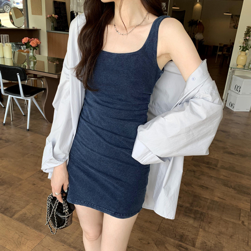 Actual pictures of waist-cinching pleated sling hip-covering slim dress for women summer 2024 new style super nice and temperamental short skirt