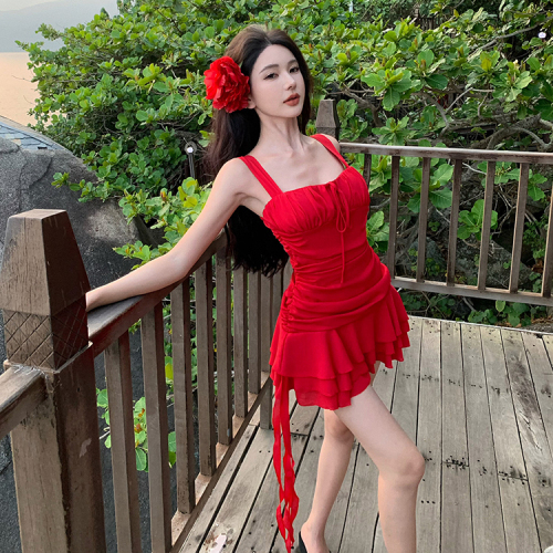海边度假沙滩裙女旅游连衣裙适合小个子的穿搭绝美小裙旅行红色夏