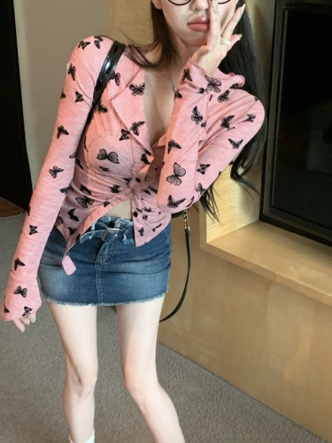 Real shot of Butterfly Pure Desire V-neck knitted cardigan for women slimming and fashionable sun protection top
