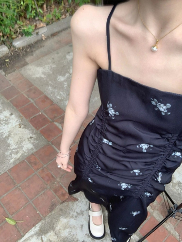 韩国夏季2024新款黑色高级感碎花小众气质修身吊带裙子连衣裙女