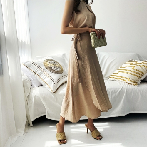 Summer new style sleeveless halterneck vest + wrap-style tie design half-length skirt two-piece set